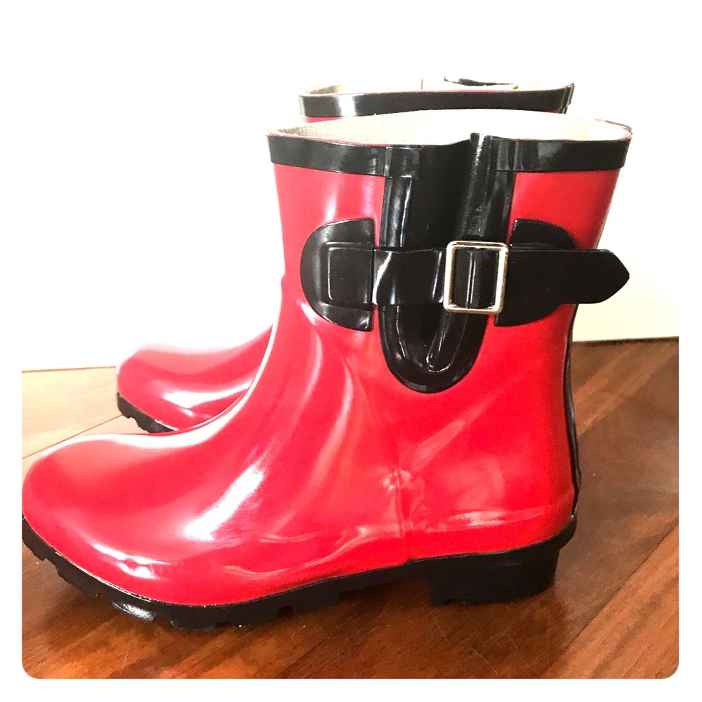 Nomad Women’s Ankle Rainboot